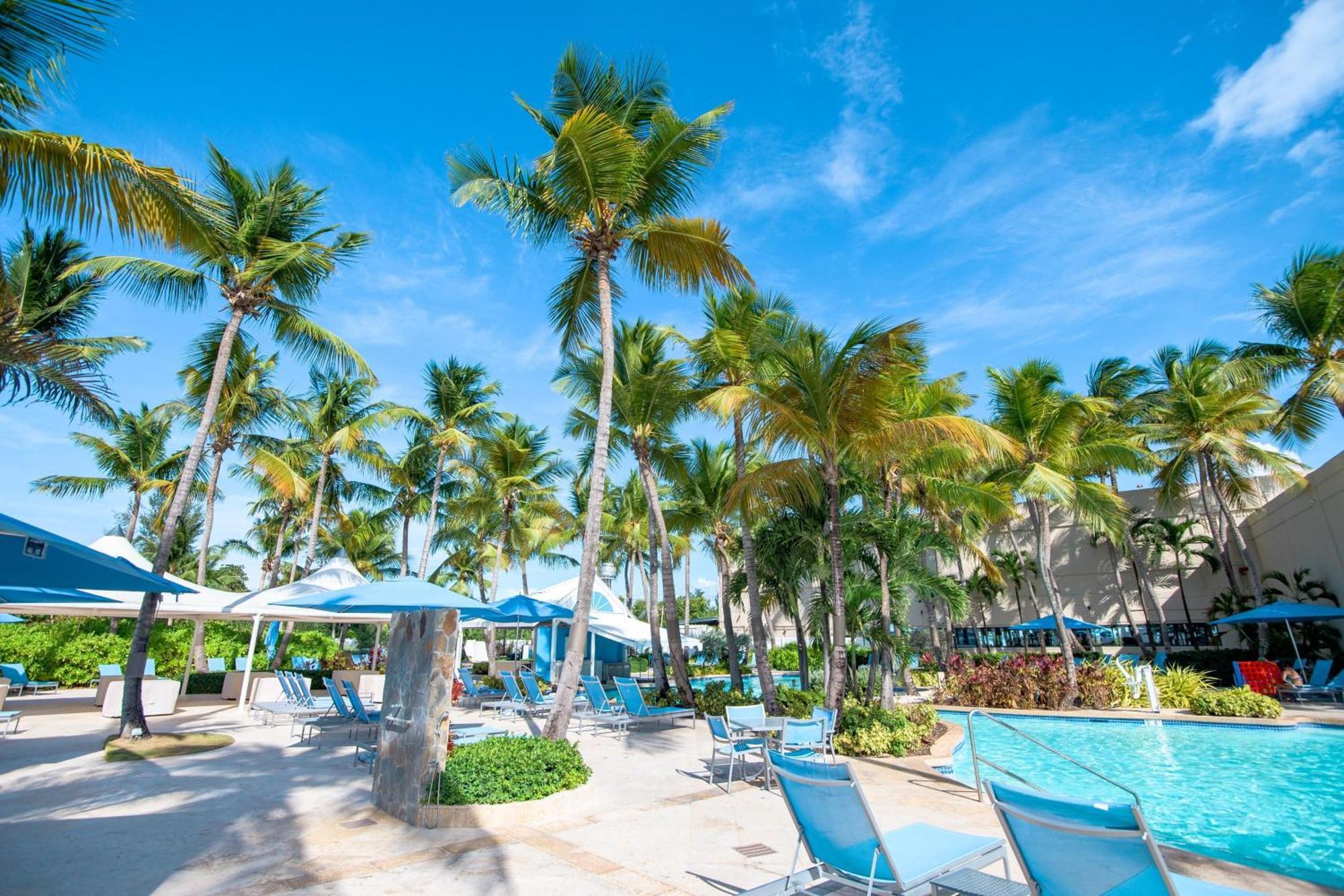 Courtyard By Marriott Isla Verde Beach Resort San Juan Exterior photo