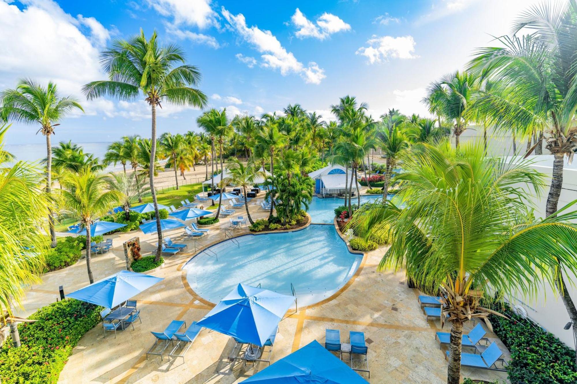 Courtyard By Marriott Isla Verde Beach Resort San Juan Exterior photo